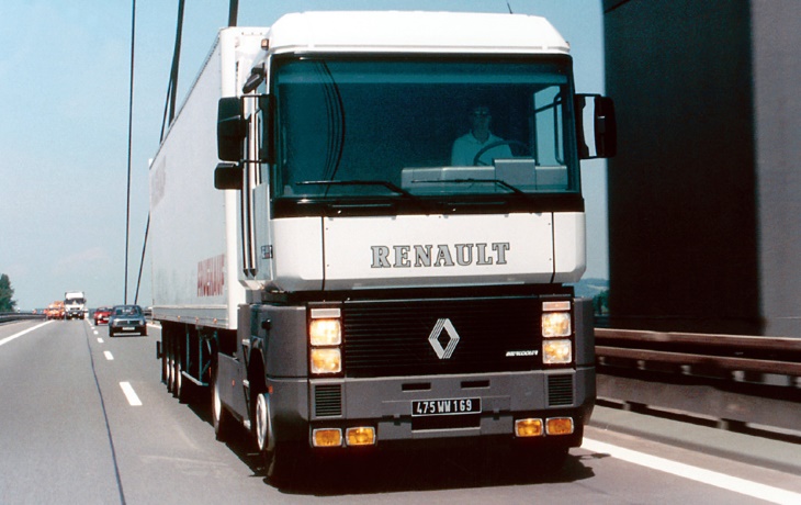 Renault Magnum