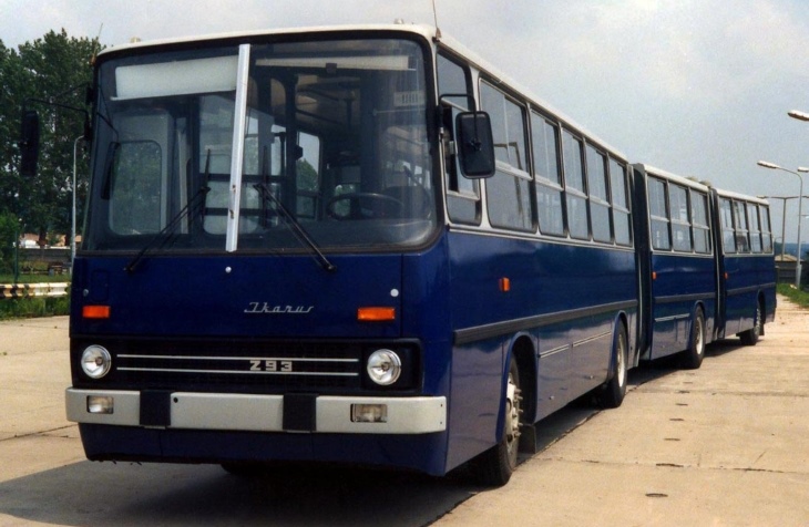 Самый длинный Ikarus: как венгры сделали трёхсекционный автобус