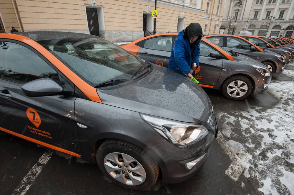 Нужно ли платить за аренду автомобиля, пока он был в ремонте? Отвечает юрист