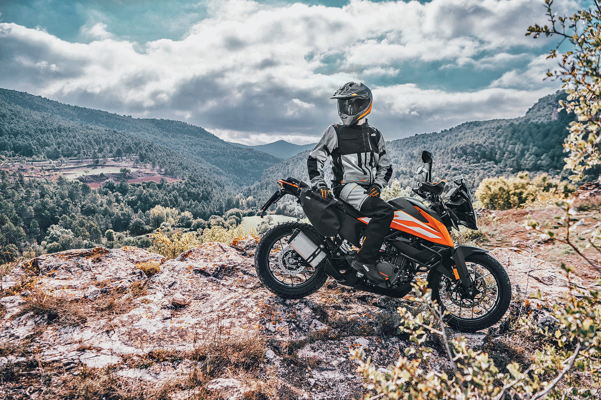 Тест KTM Adventure 250: почему он стоит 800 тысяч?