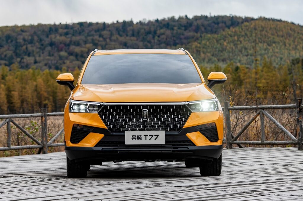 Представлен кроссовер Lada X-сross 5: первые фото китайской «Лады»