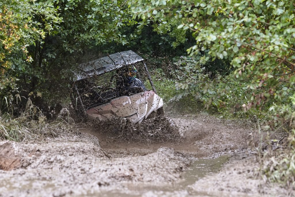 На что способна «Росомаха»: тест мотовездехода Yamaha Wolverine Х2/Х4