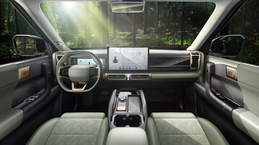 icar_03_interior_1-2048x1147.webp