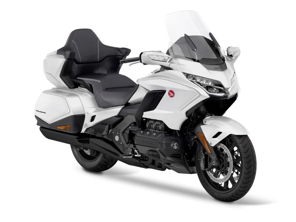 Honda слегка обновила Gold Wing