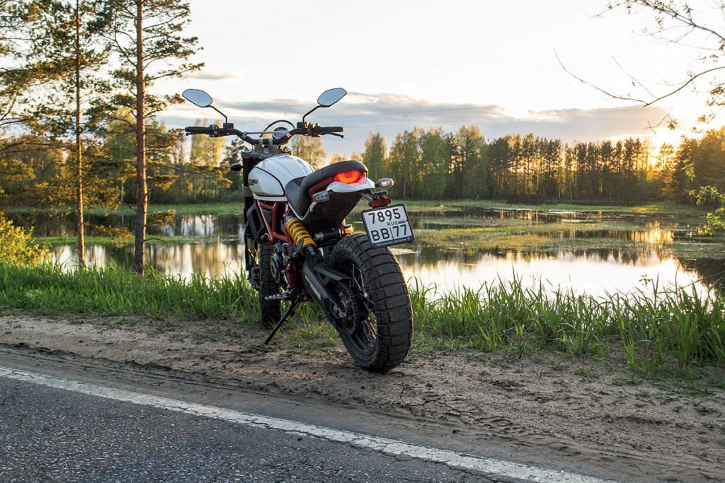 Ducati Scrambler Desert Sled: крутой внедорожник, который выглядит как «самопал», а стоит миллион