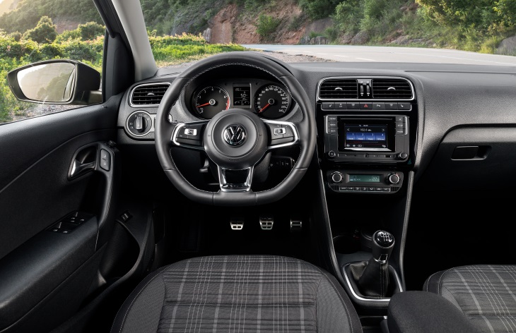 Тест-драйв седана Volkswagen Polo GT: что скрывается за двумя дополнительными буквами?