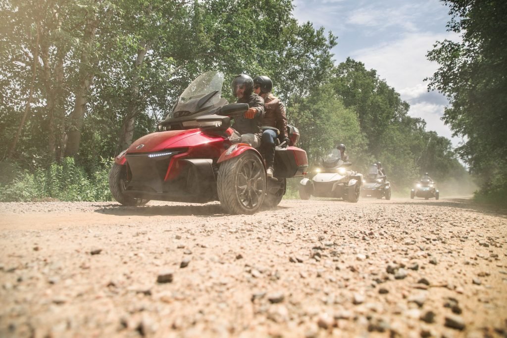 Can-Am Spyder RT: роскошный трехколёсный «турист»