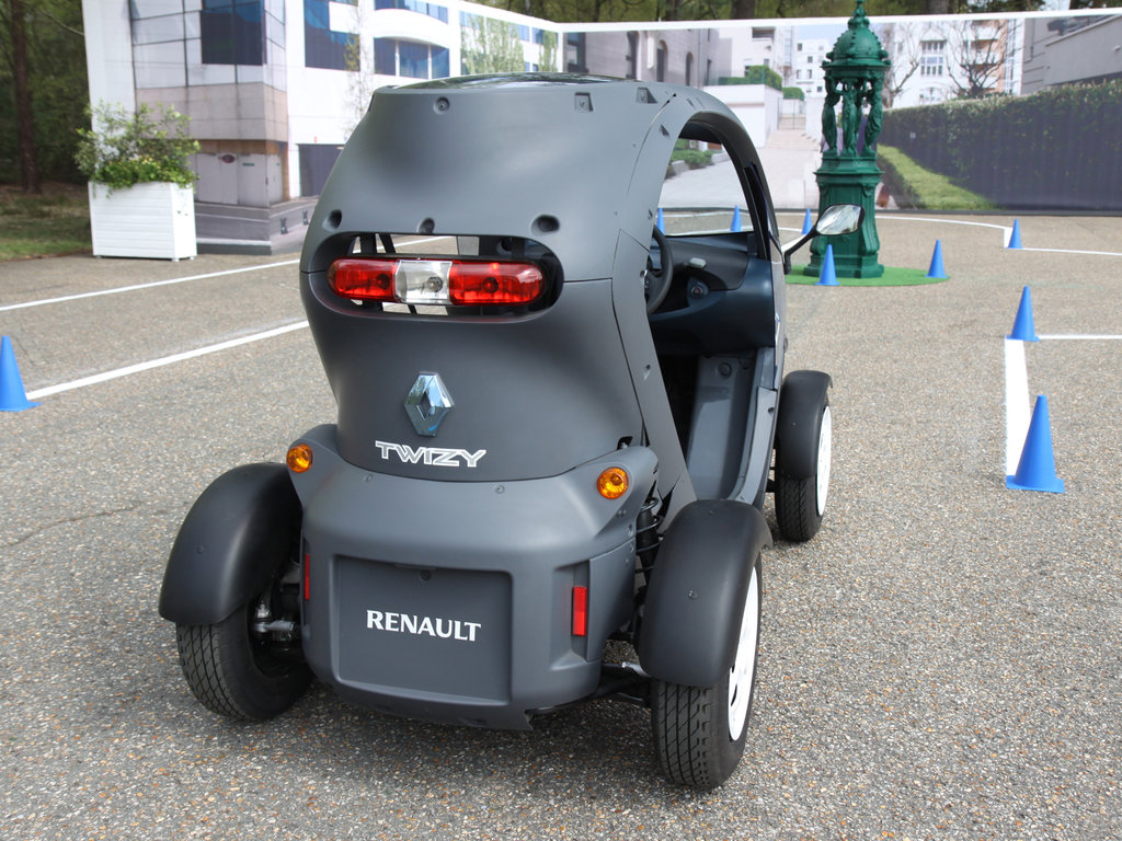 Renault снимает с производства электромобиль Twizy в сентябре 2023 года