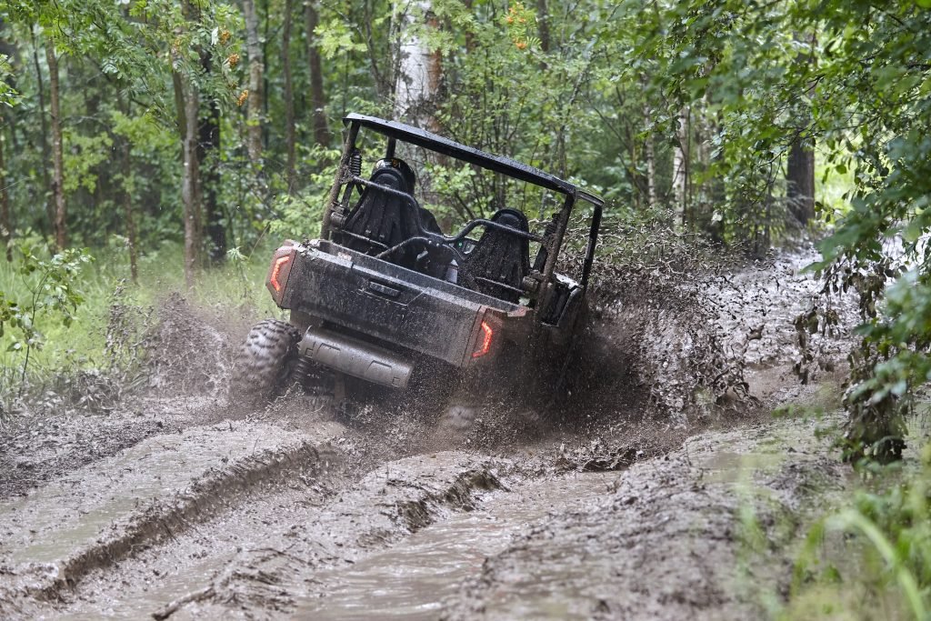 На что способна «Росомаха»: тест мотовездехода Yamaha Wolverine Х2/Х4