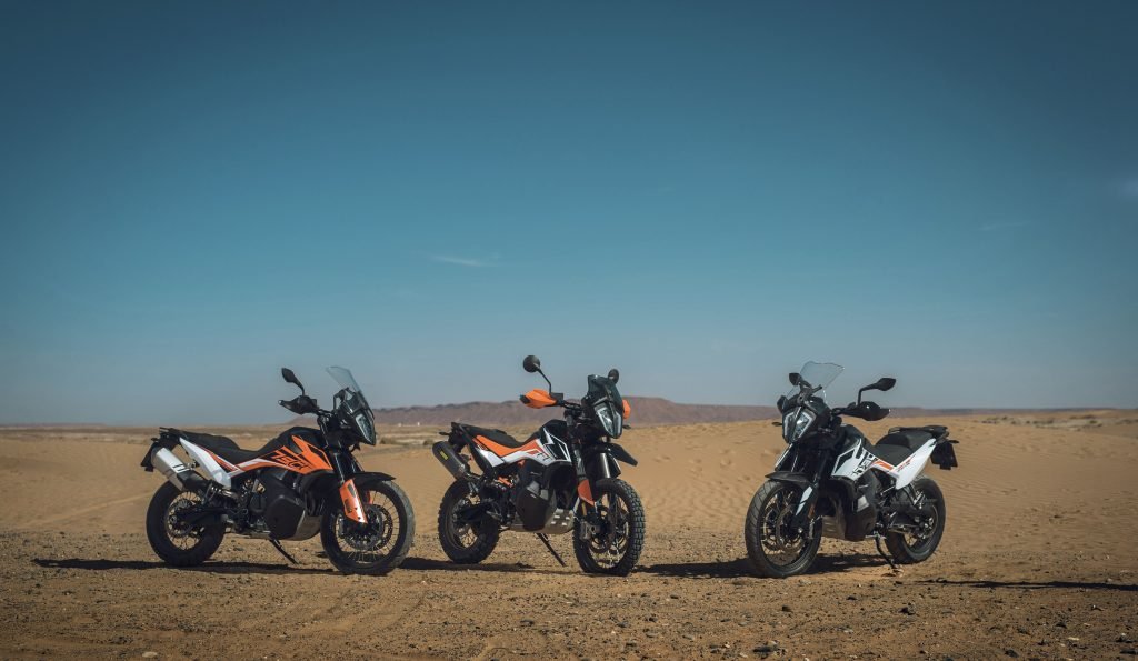 KTM 790 Adventure: мотоцикл двойного назначения по цене кроссовера