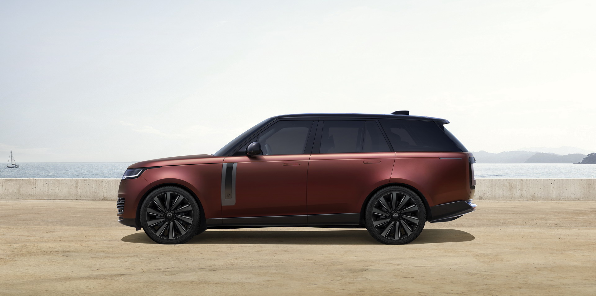 Range Rover PHEV 2023 года может загореться из-за неправильно установленного болта