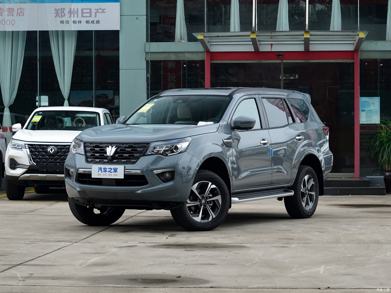В Китае начались живые продажи внедорожника Nissan Paladin