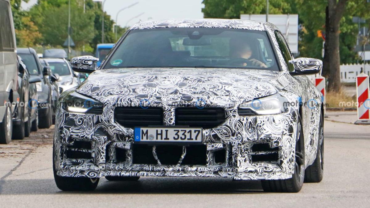 BMW M2 xDrive дебютирует в 2026 году с большей мощностью и без МКПП