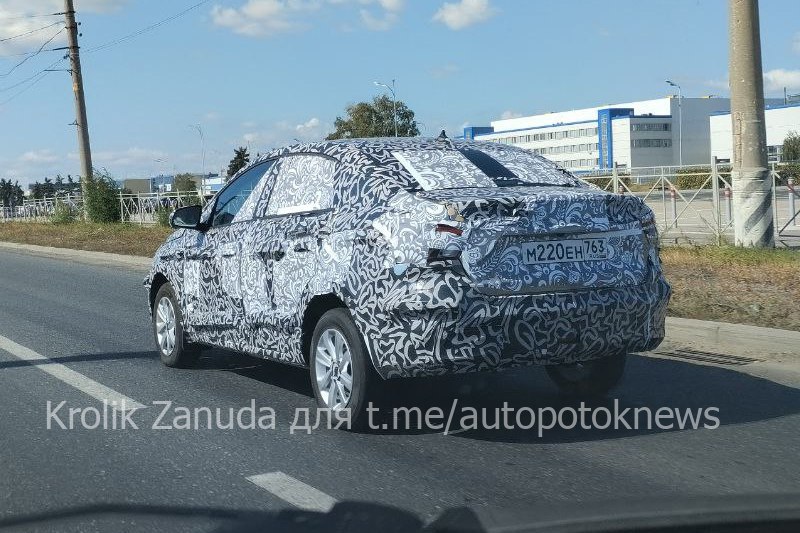 Lada Iskra впервые сфотографировали вблизи во время дорожных испытаний