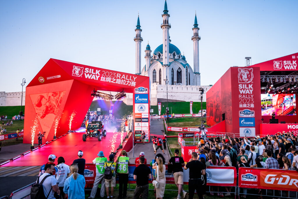Чемпионат России по ралли-рейдам: экватор пройден