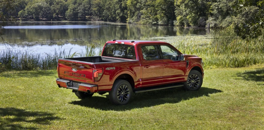 2024-Ford-F-150-Lariat_02-Copy-2048x1013.webp