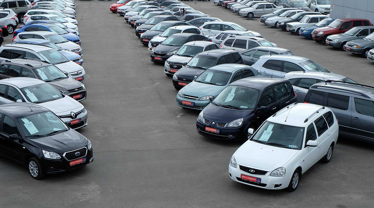 На российском авторынке заметна тенденция снижения стоимости подержанных автомобилей