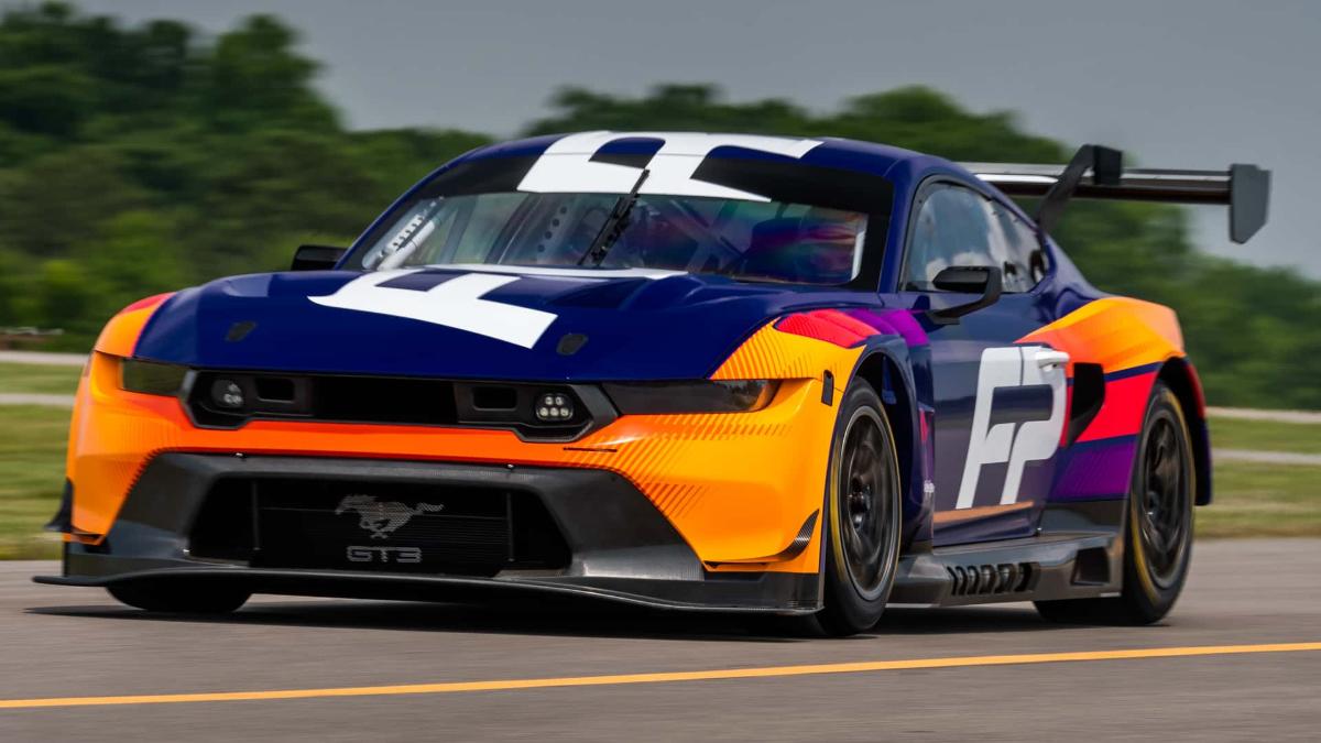 Судя по видео, это самый быстрый и мощный Ford Mustang GT3 в истории 