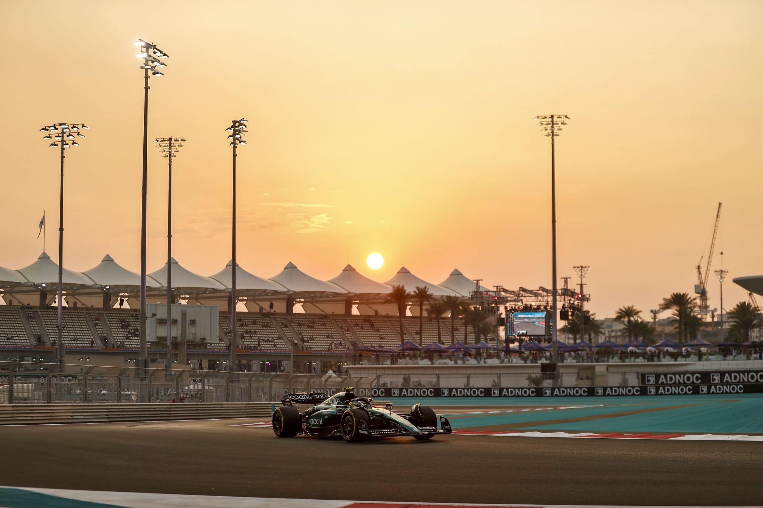 Макс Ферстаппен выиграл квалификацию Гран-при Абу-Даби
