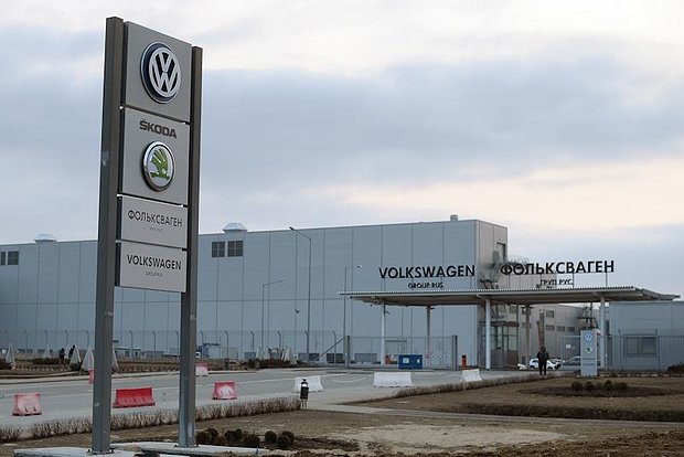 Бывший завод Volkswagen в Калуге будет простаивать до марта 2024 года