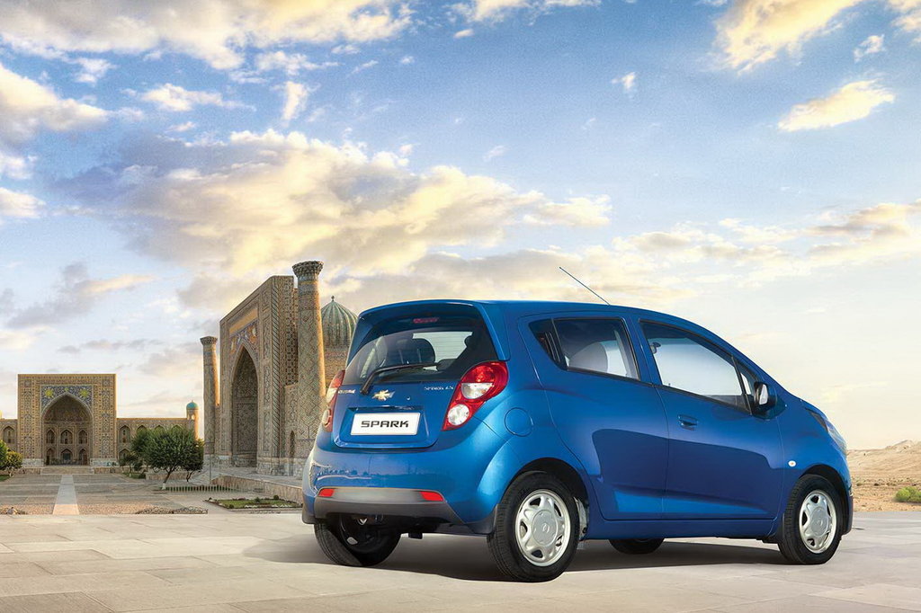 В России к зиме на 87 тыс. рублей подорожали новые хэтчбеки Chevrolet Spark