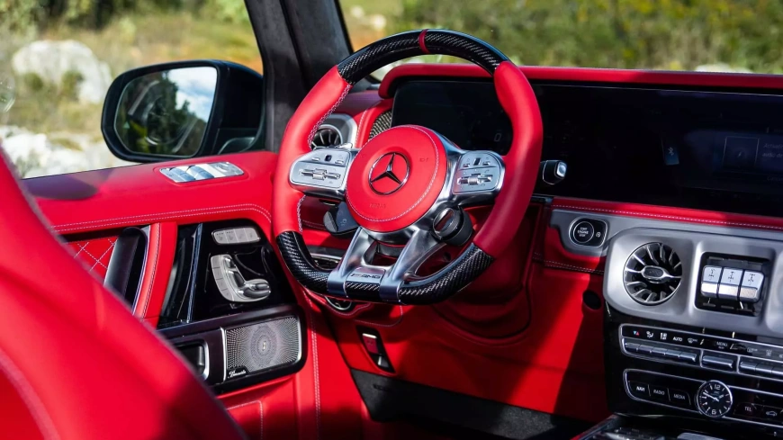 Mercedes-AMG-G63-15.webp