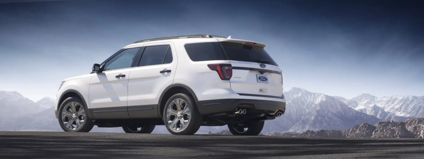 2018-Ford-Explorer-2048x768.webp