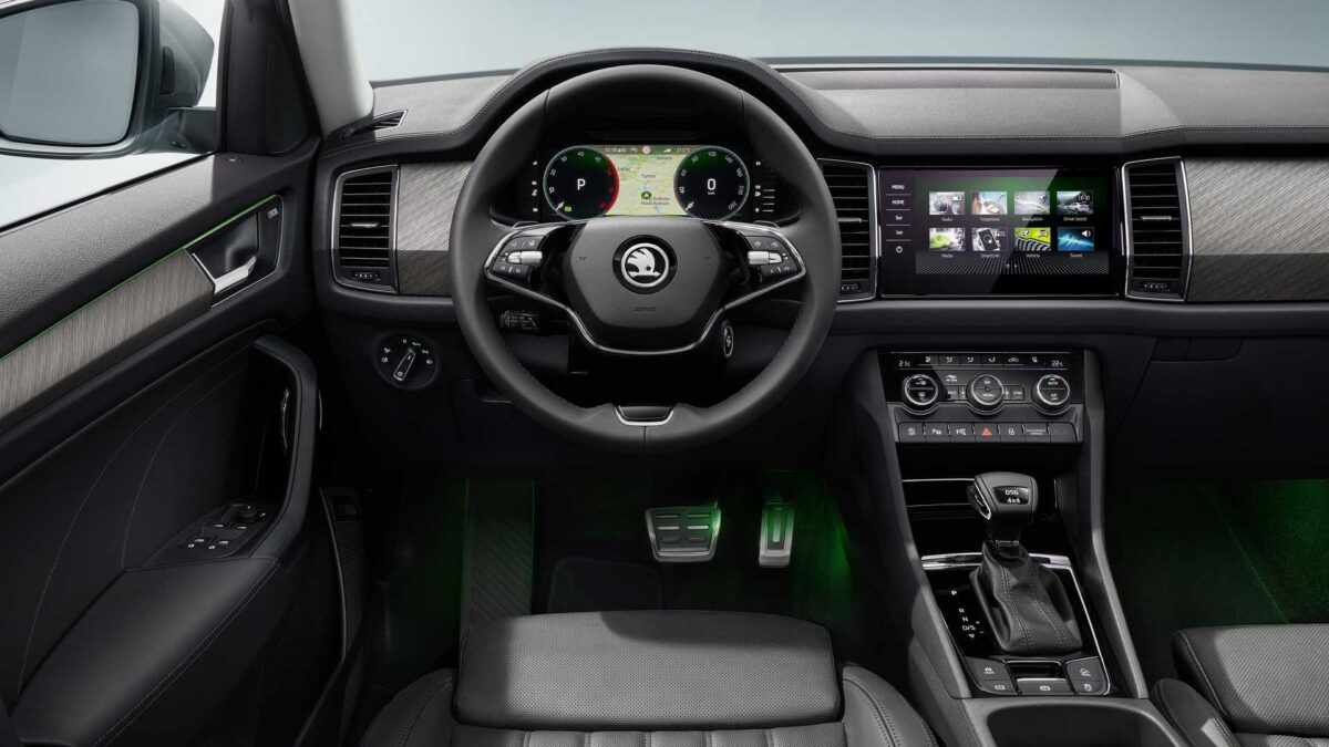 В России запустили продажи подешевевшего Skoda Kodiaq по цене от 3,4 млн рублей