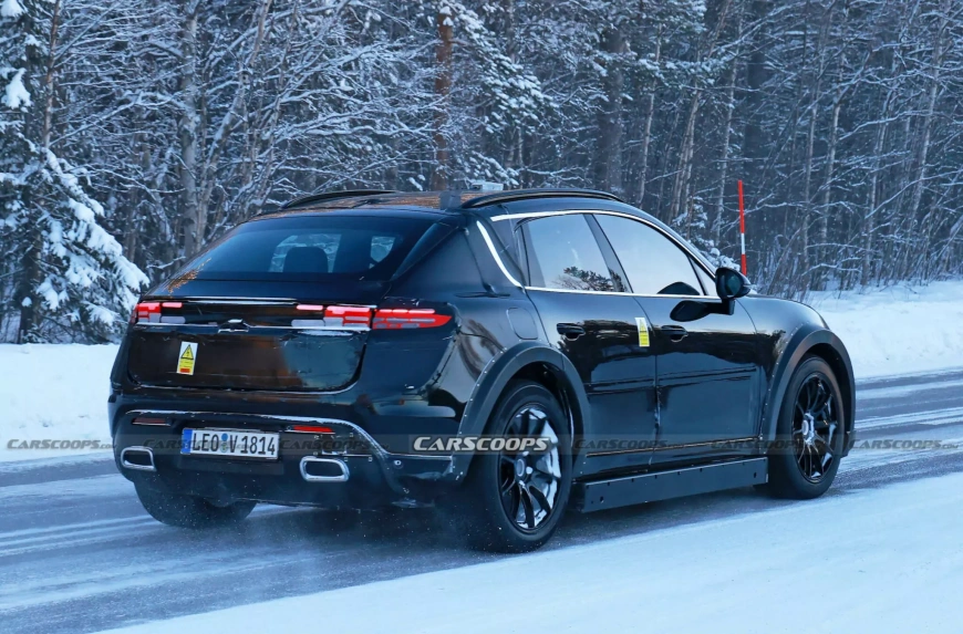 Porsche-Cayenne-EV-scoop-00021-2048x1348.webp