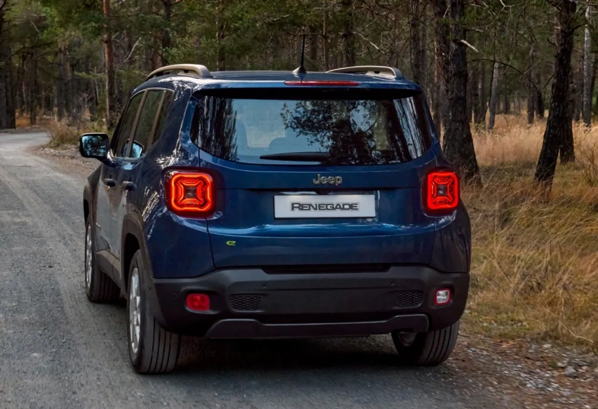 jeep-renegade-2024-2024100217-1707234366_2.webp