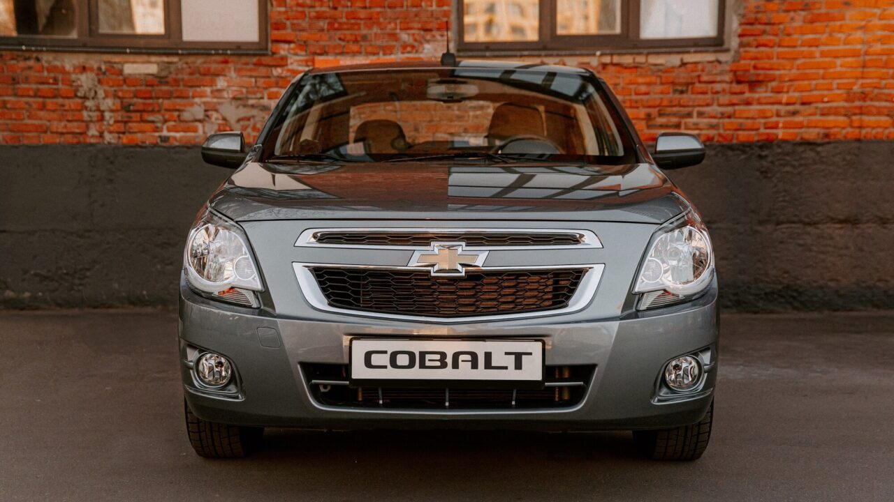 В России запустили продажи Chevrolet Cobalt по цене Весты