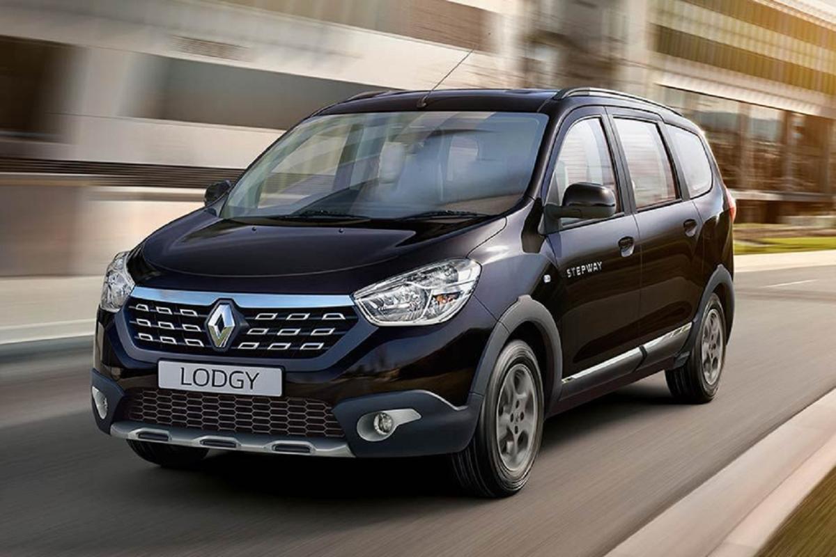 У российских дилеров появился минивэн Renault Lodgy по цене Lada Largus