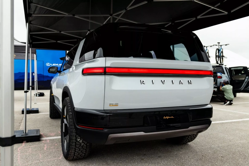 2026-Rivian-R2-03022-10.webp