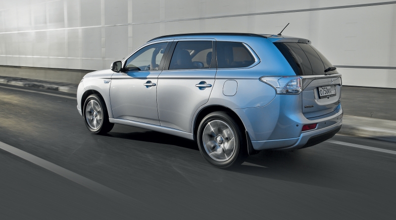 Mitsubishi Outlander PHEV. Дневник наблюдений