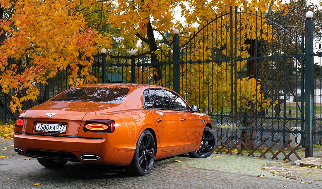 Bentley Flying Spur W12 S. Аристократ