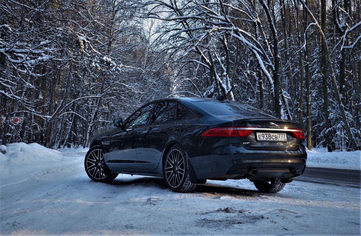 Jaguar XF. Вспоминаем прошлое