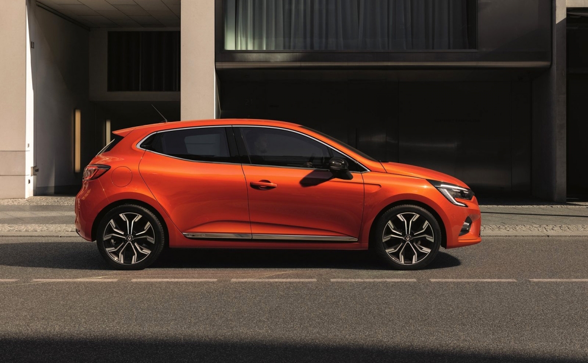 Renault Clio: будущее плюс лучшее из прошлого