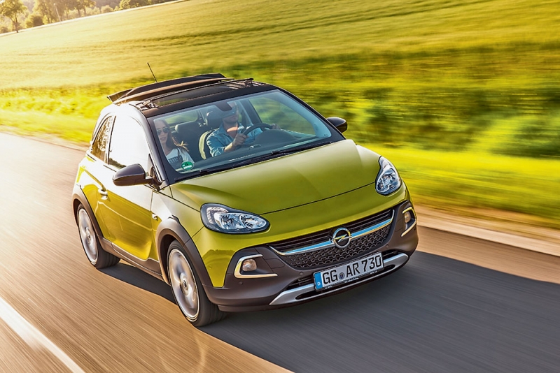 Opel Adam Rocks. Три в одном