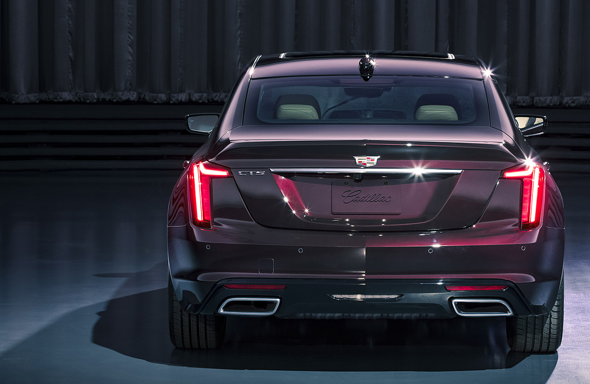 Cadillac CT5: компактный люкс