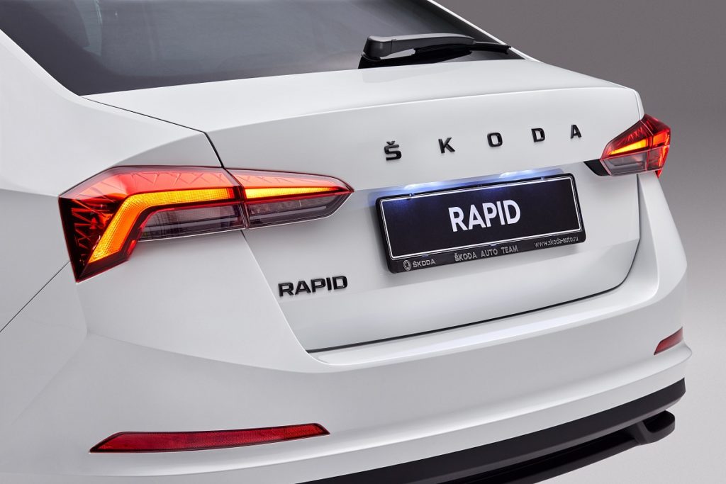 В России представили новую версию Skoda Rapid