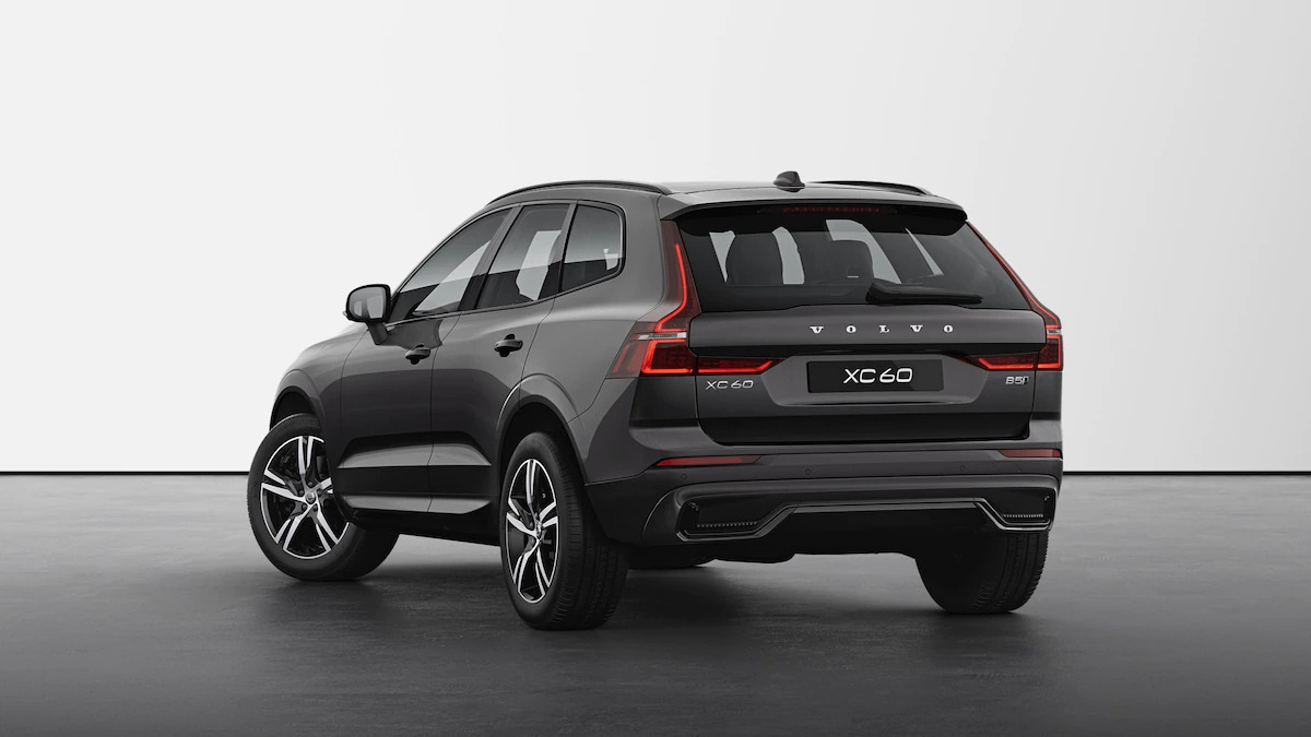 В России стартовали продажи обновленного кроссовера Volvo XC60