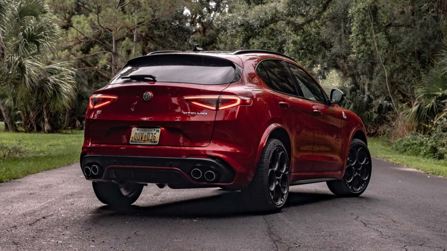 2024-alfa-romeo-stelvio-quadrifoglio-review.jpg