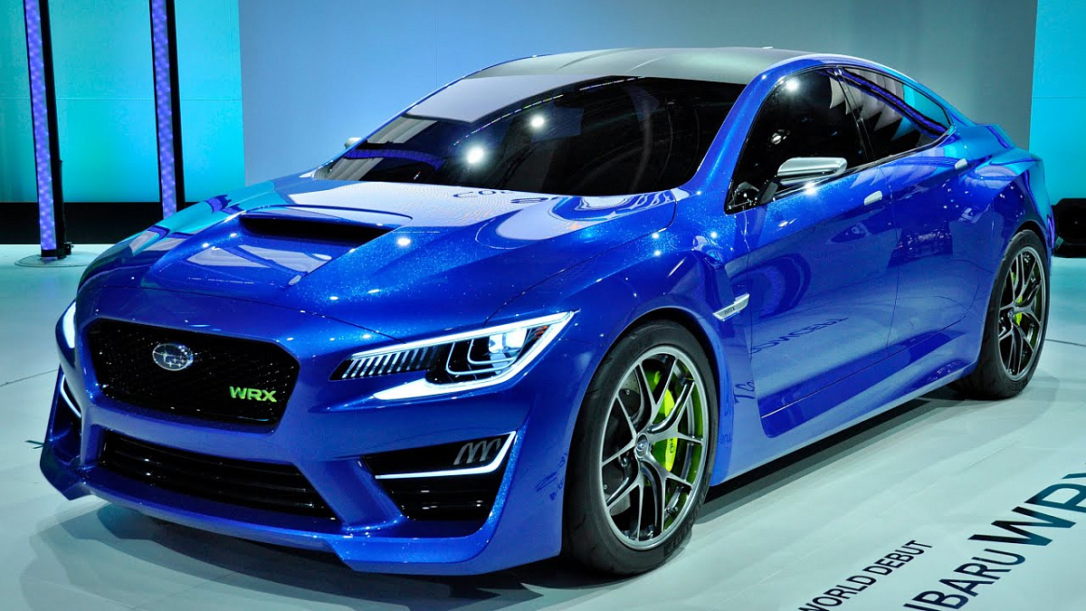 Жаль машинку - Subaru WRX съехал с платформы и "оторвал" себе бампер 