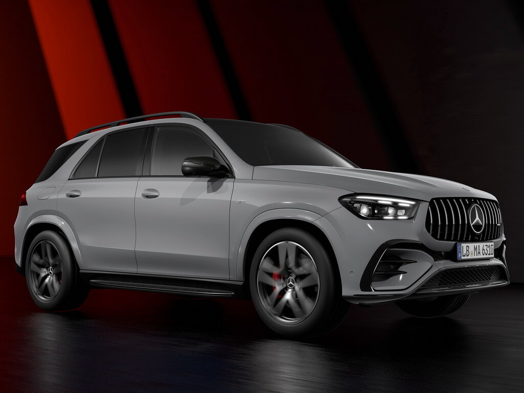 Российские дилеры назвали цены на новые BMW X3, Mercedes GLE и Audi Q3