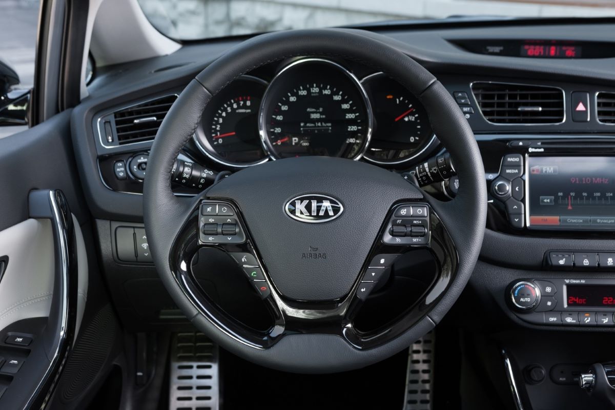 Эксперт Зиновьев: какой Kia Ceed купить на вторичке, чтобы не прогадать